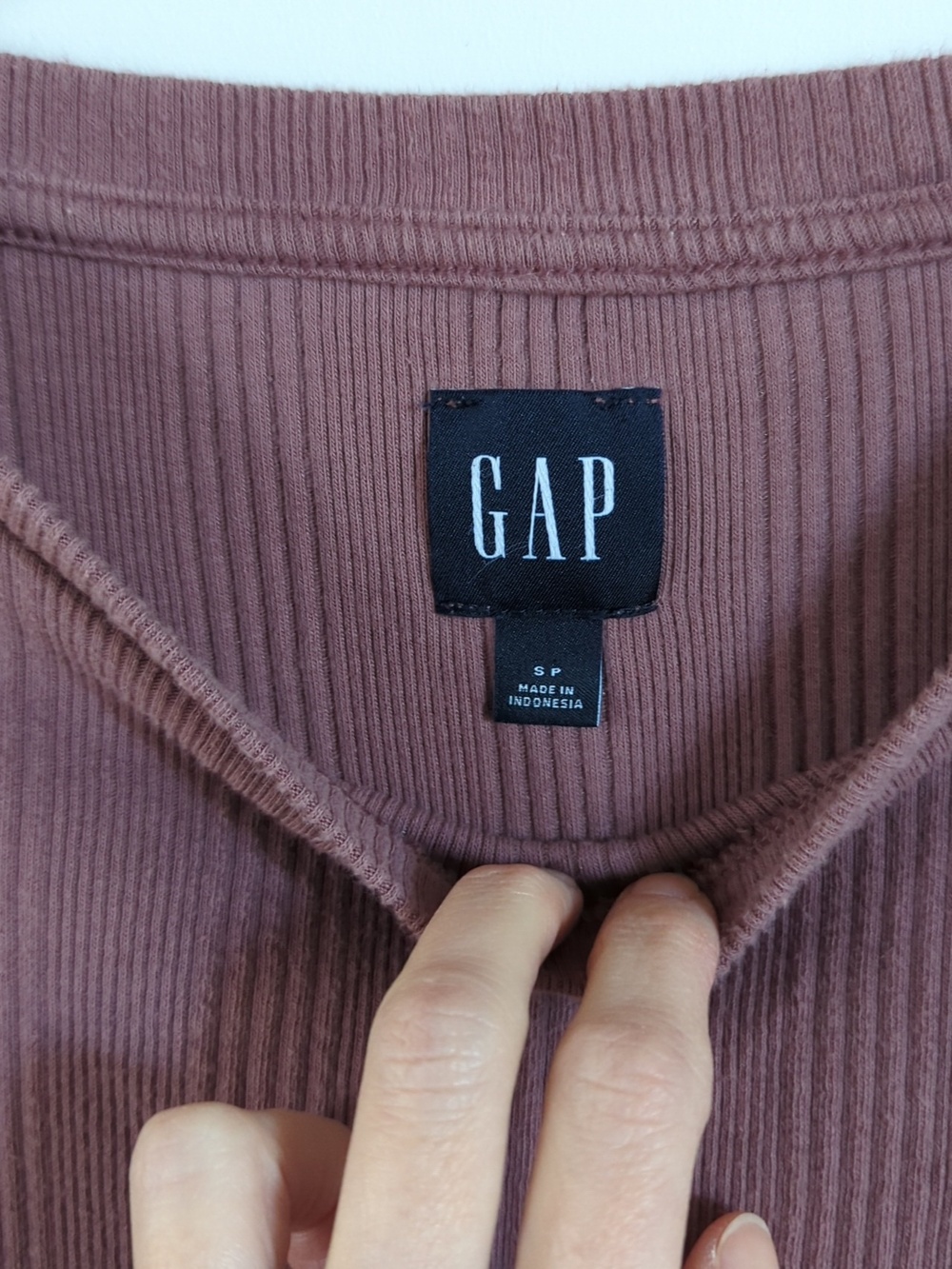Gap Long Sleeved Bodysuit - Picture 2 of 4